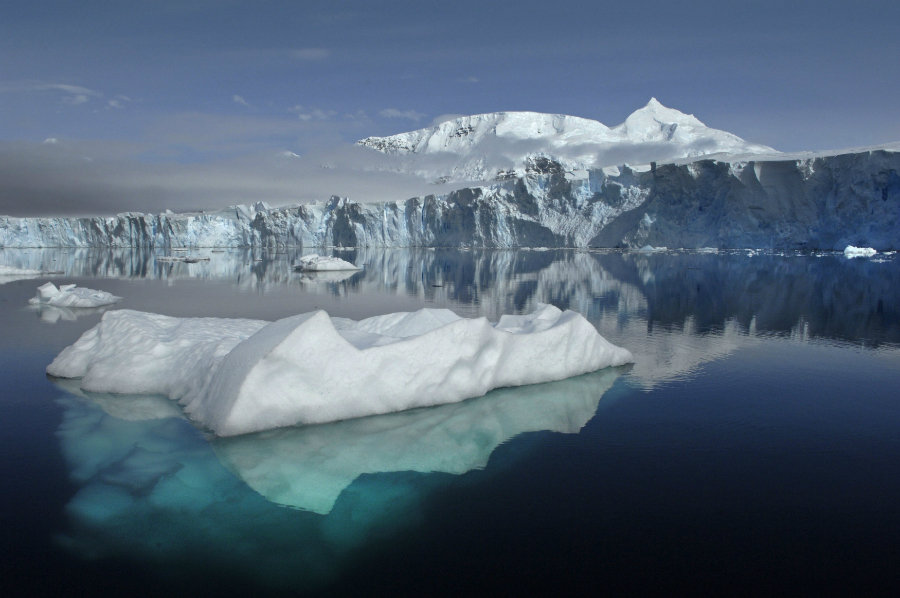 1027773_1_0215-arctic-sea-ice_standard.jpg