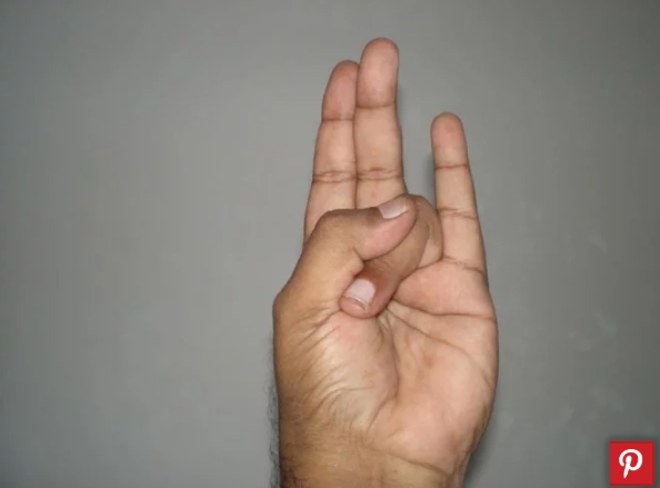 mudra6.jpg